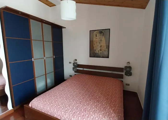 Holiday home Vignale House