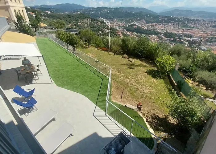 Holiday home Vignale House